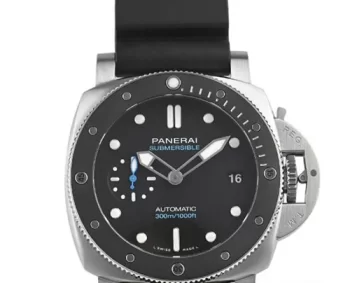 パネライ サブマーシブル42mm PAM02683 メンズ