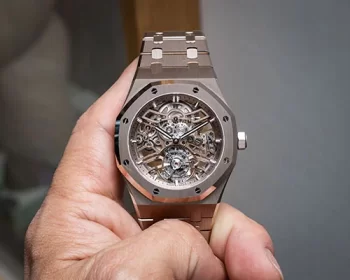 オーデマピゲ　ロイヤルオーク　フライングトゥールビヨン　オープンワーク　26735SG.OO.1320SG.01 メンズ